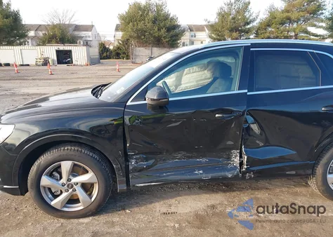 2022 Audi Q3 Premium Plus 40 Tfsi Quattro Tiptronic from USA, damaged, VIN WA1BUCF32N1028667